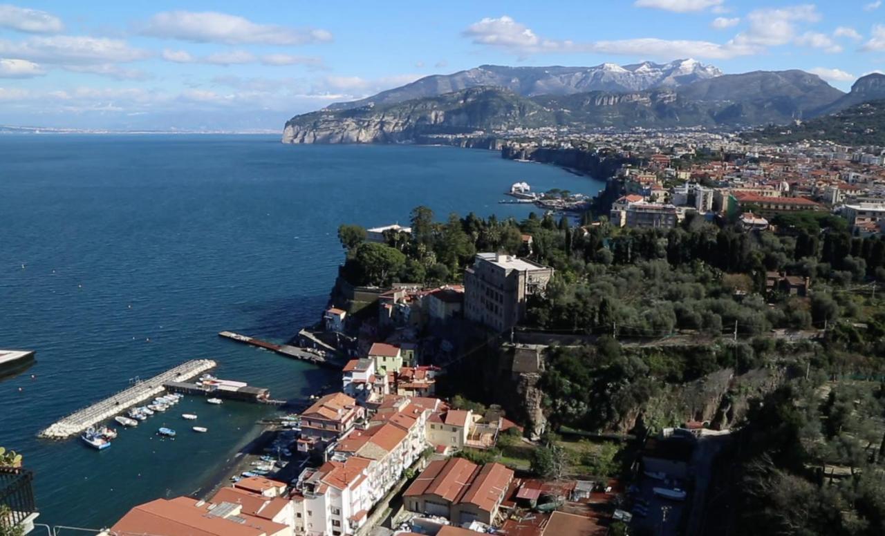 Happy Flat On The Sea Lejlighed Sorrento Eksteriør billede